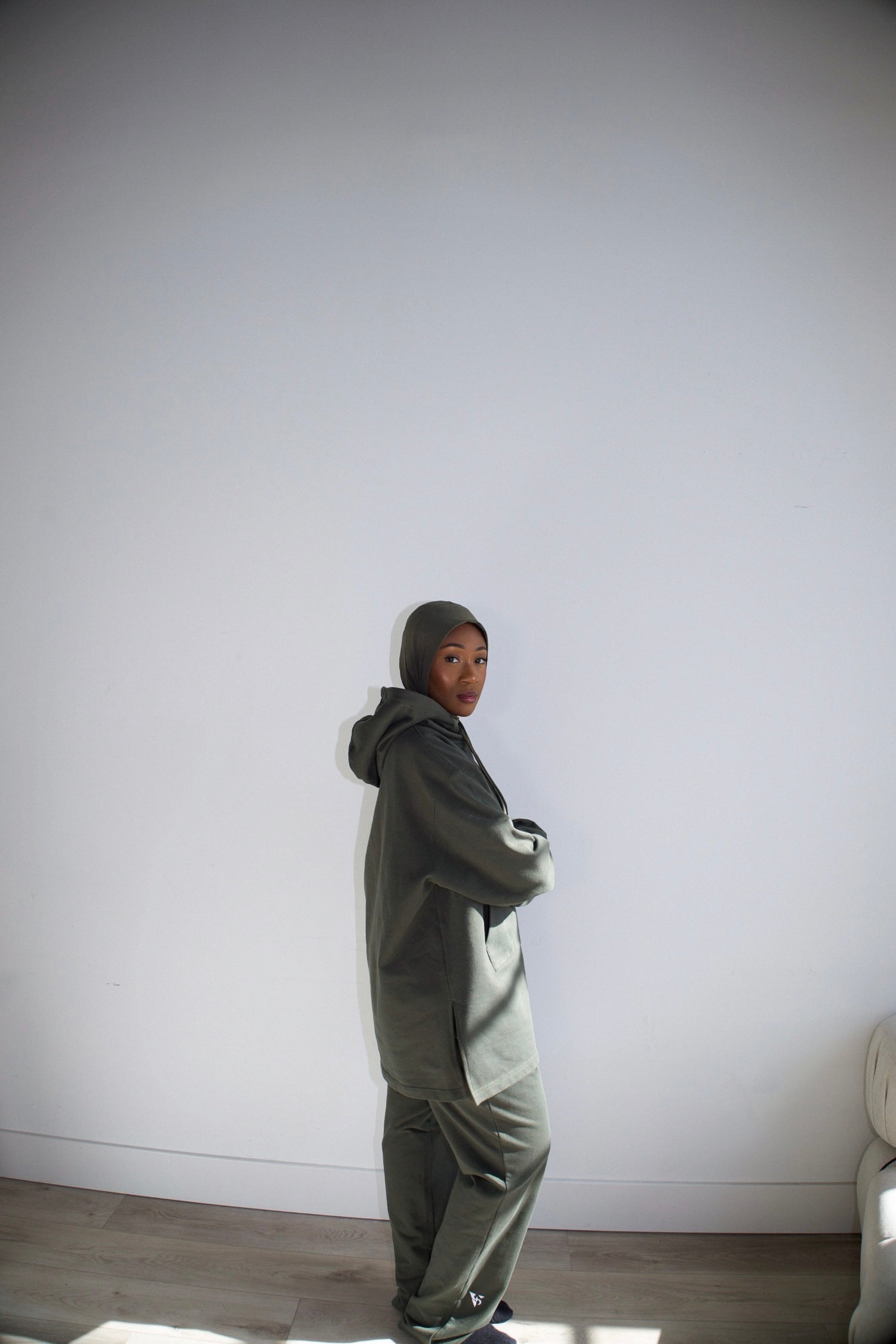 Olive Hoodjab – VEILSTREET