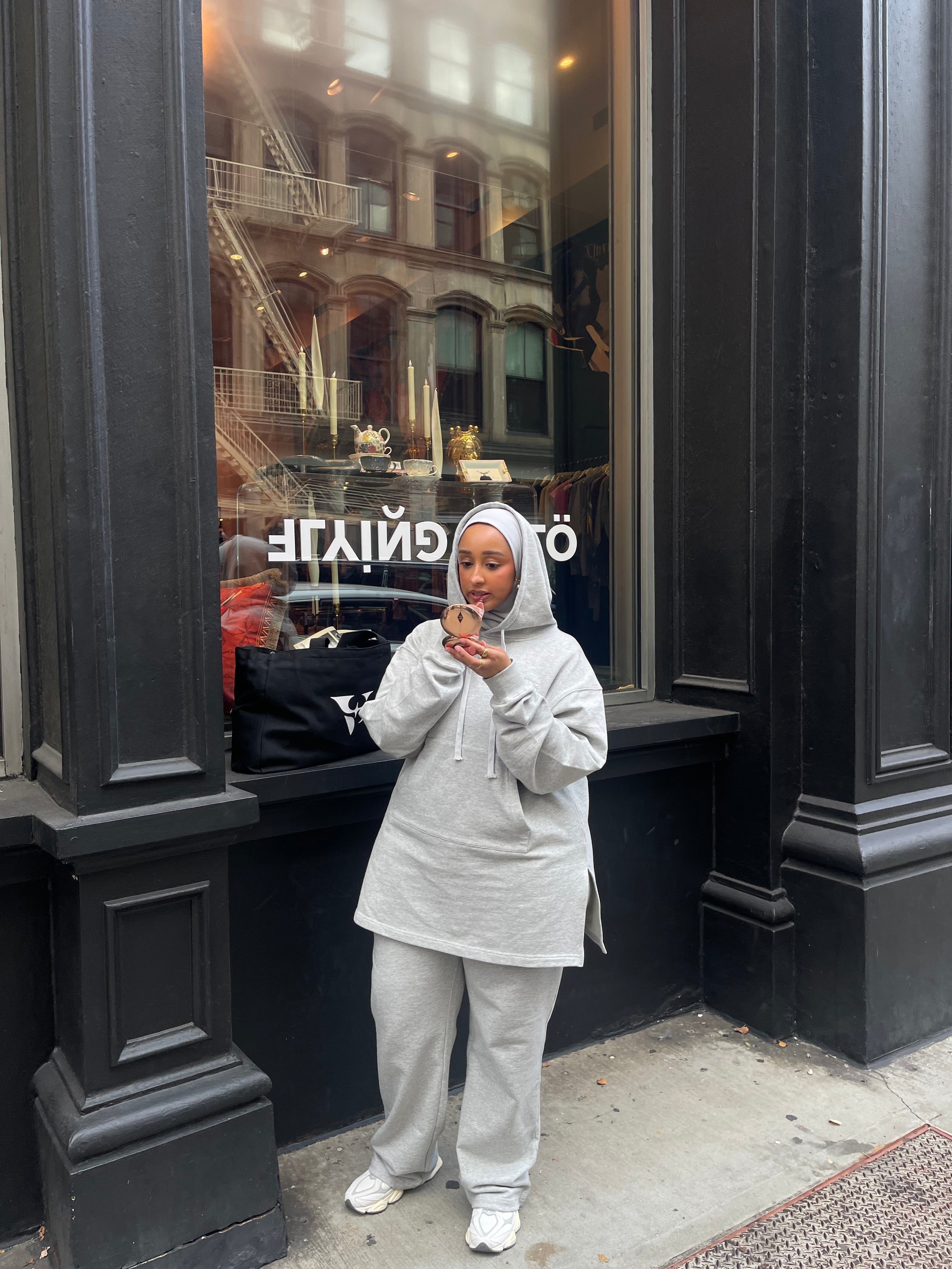 Grey Sweats – VEILSTREET